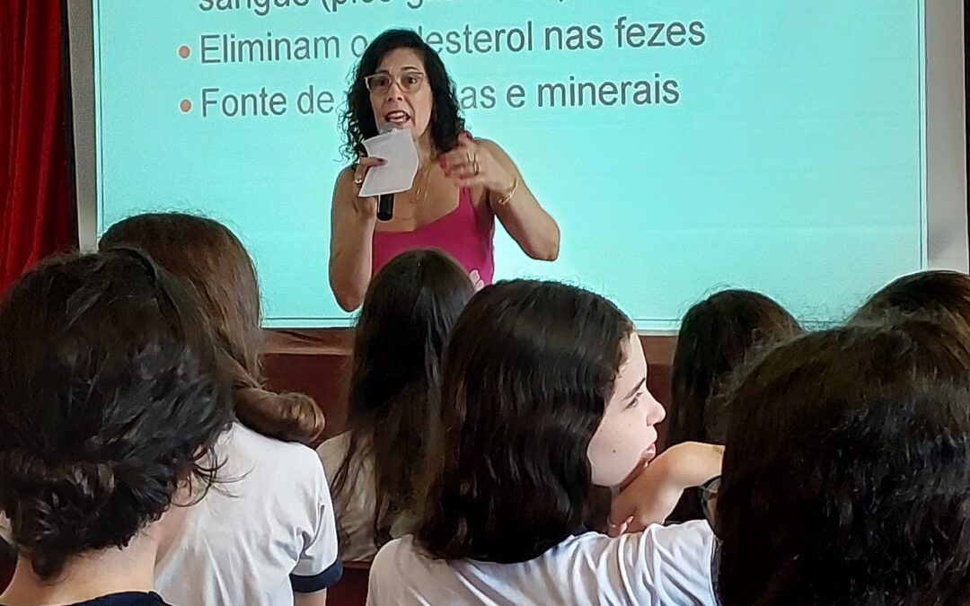 Alimentação, Corpo e Mente: A Fórmula do Equilíbrio 🥗💡