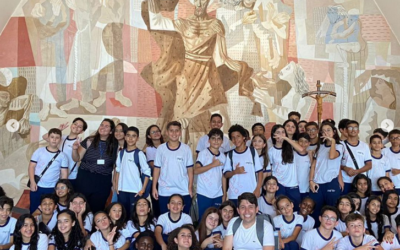 Uma viagem no tempo: alunos do Piedade Max exploram a história e a arquitetura de Belo Horizonte durante passeio escolar