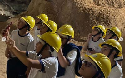 Tesouros Naturais e Culturais: Aula de campo na Gruta do Maquiné 🌍