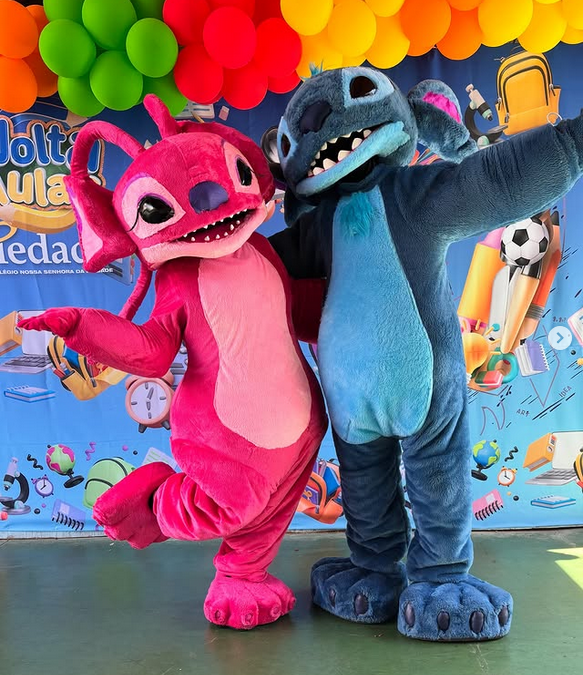 📸✨ Uma visita pra lá de especial! 🏫💙