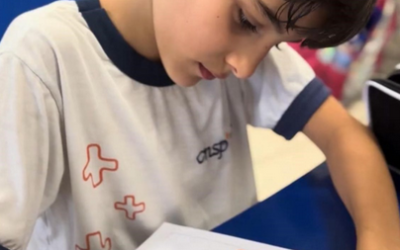 Desenhando o coração: uma atividade de aprendizado e conexão! 💖