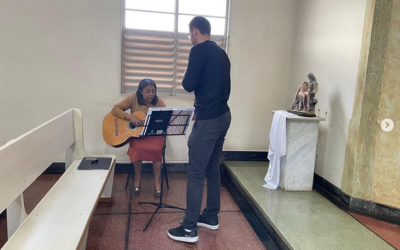 ✨ Fé que se vive desde cedo! ✨