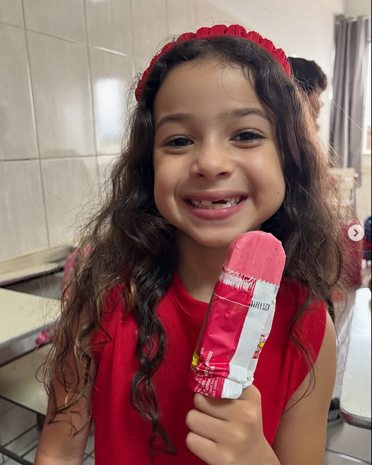 Para encerrar a Semana da Criança com chave de ouro, ontem foi dia de picolé para os nossos pequenos! 🍦✨