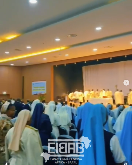 ✨ Visita Canônica das Irmãs Auxiliares da Piedade em Angola 🇦🇴💙