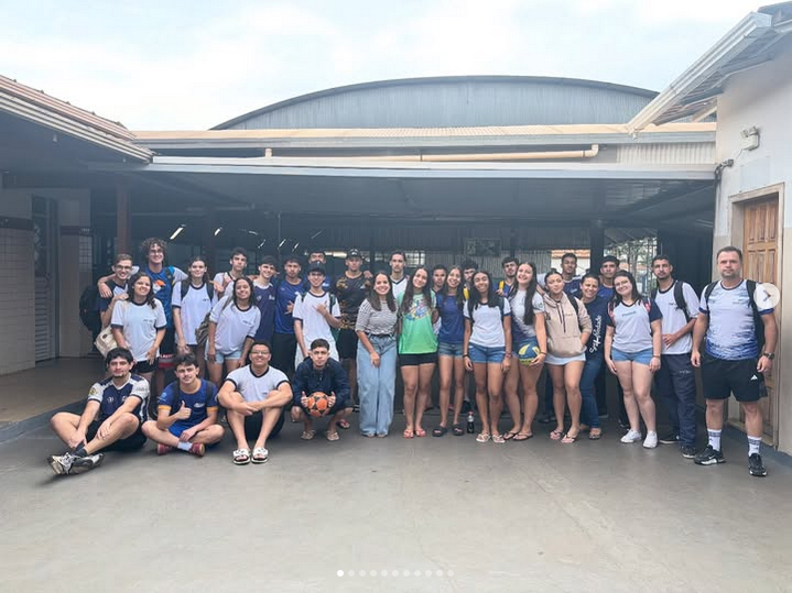 Os alunos do 3º ano viveram uma manhã super especial para aliviar a ansiedade antes da maior prova de suas vidas: o ENEM. 💚✨